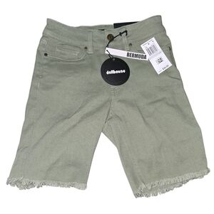 Juniors Dollhouse Olive Bermuda Shorts, Size 1/2, NWT!!!